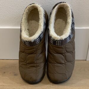 Cozy Brown Merrell Quilted Clogs